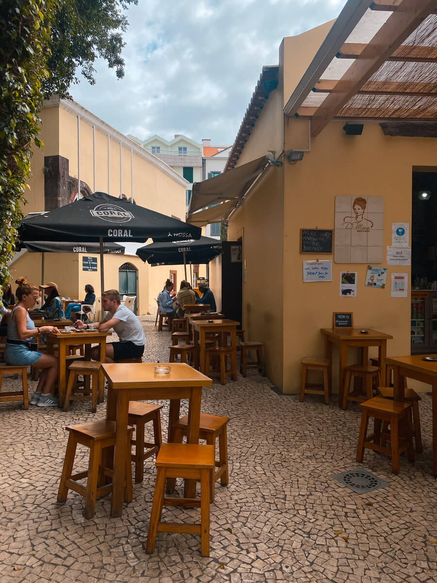 Madeira restaurant Funchal poncha 2